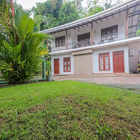 Villa Girilena Hikkaduwa Exterior photo