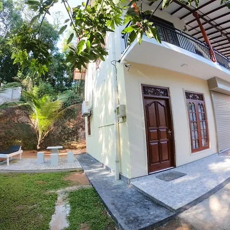 Villa Girilena Hikkaduwa Exterior photo