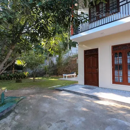 Villa Girilena Hikkaduwa Exterior photo