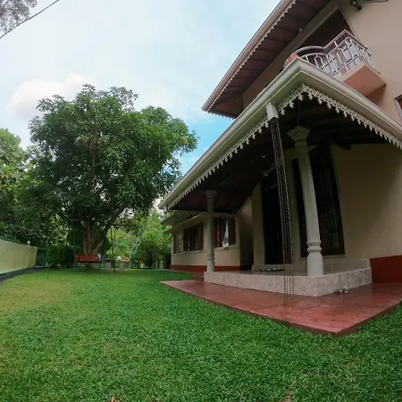 Villa Girilena Hikkaduwa Exterior photo
