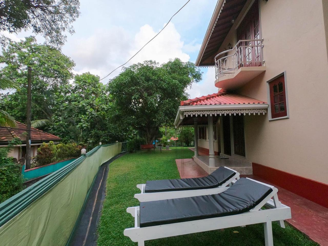 Homestay Girilena