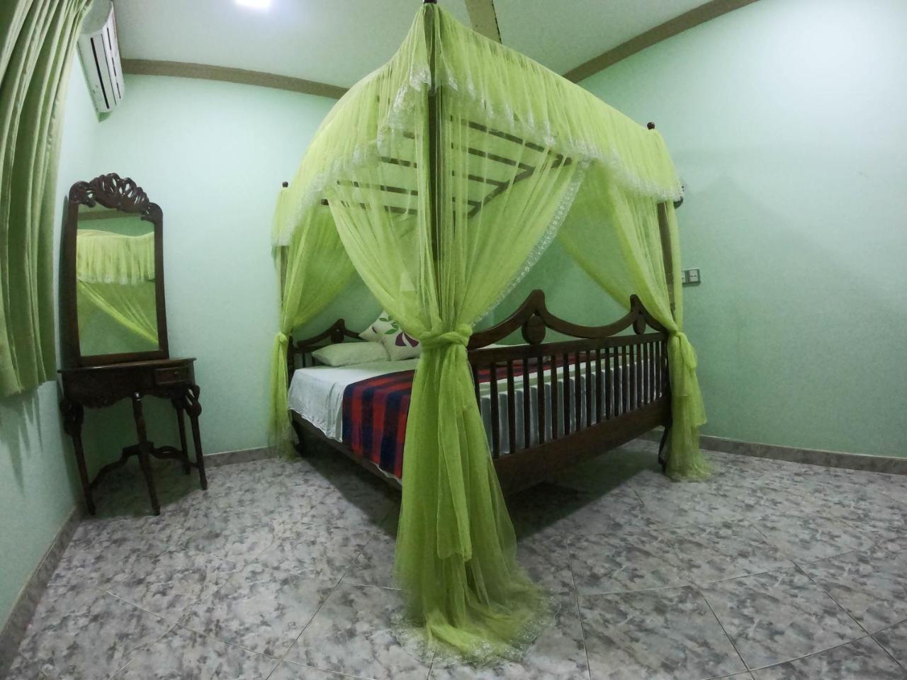 Homestay Girilena