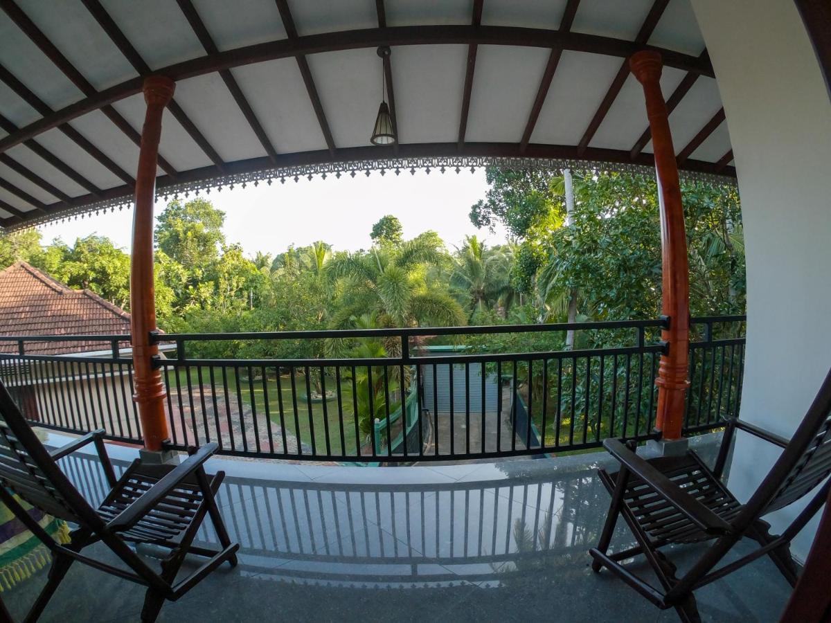 Girilena Homestay